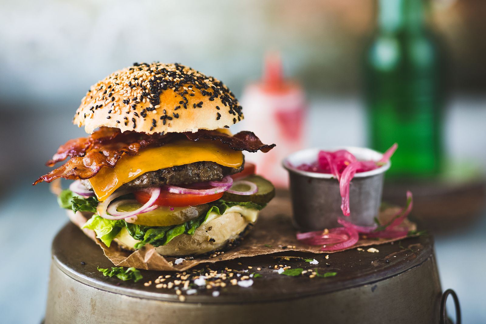 Cheeseburger – Burger med ost og bacon