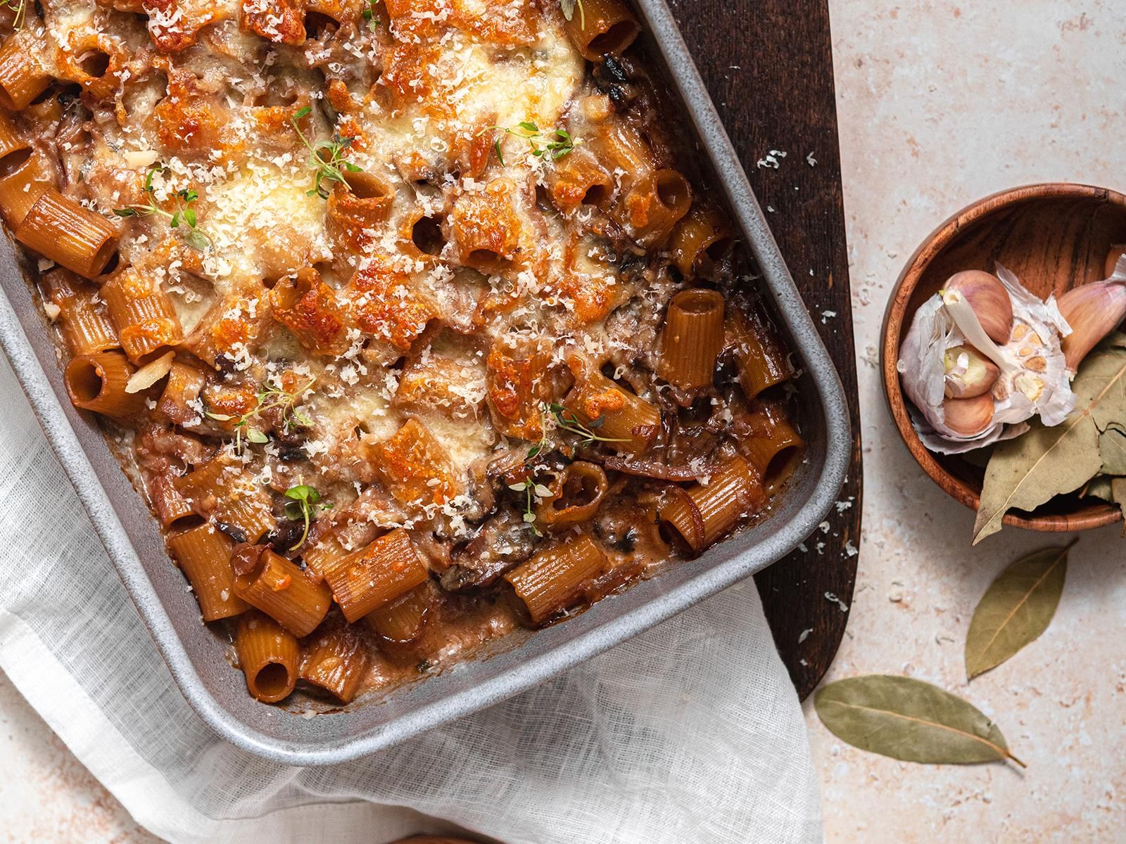 Karamellisert onepot pasta – alt i en gryte | Oppskrift